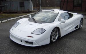 McLaren F1 V8 - replika